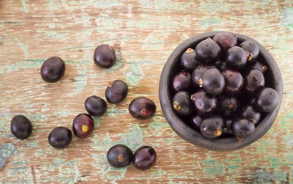 5 Impressive Health Benefits of Acai Berries